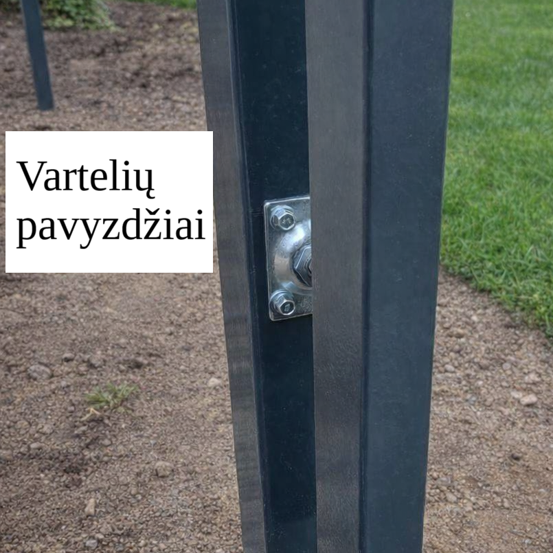 Dažyti metaliniai kiemo varteliai su stulpais, vyriais ir spyna 800×1700 mm